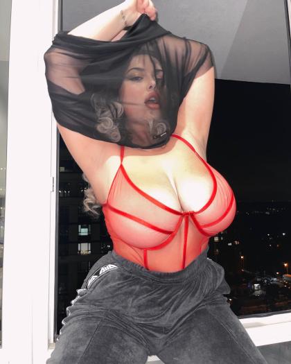 Milada Moore photo 84194