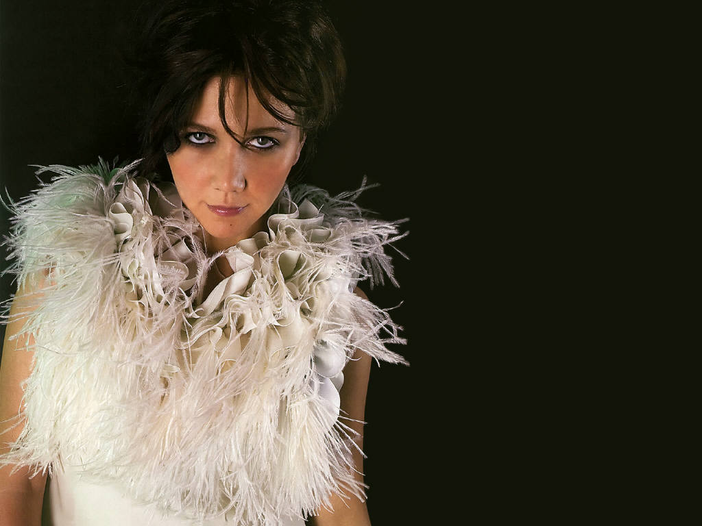 Maggie Gyllenhaal #84349