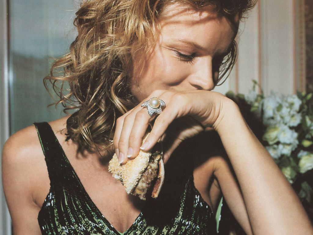 Eva Herzigova #75355