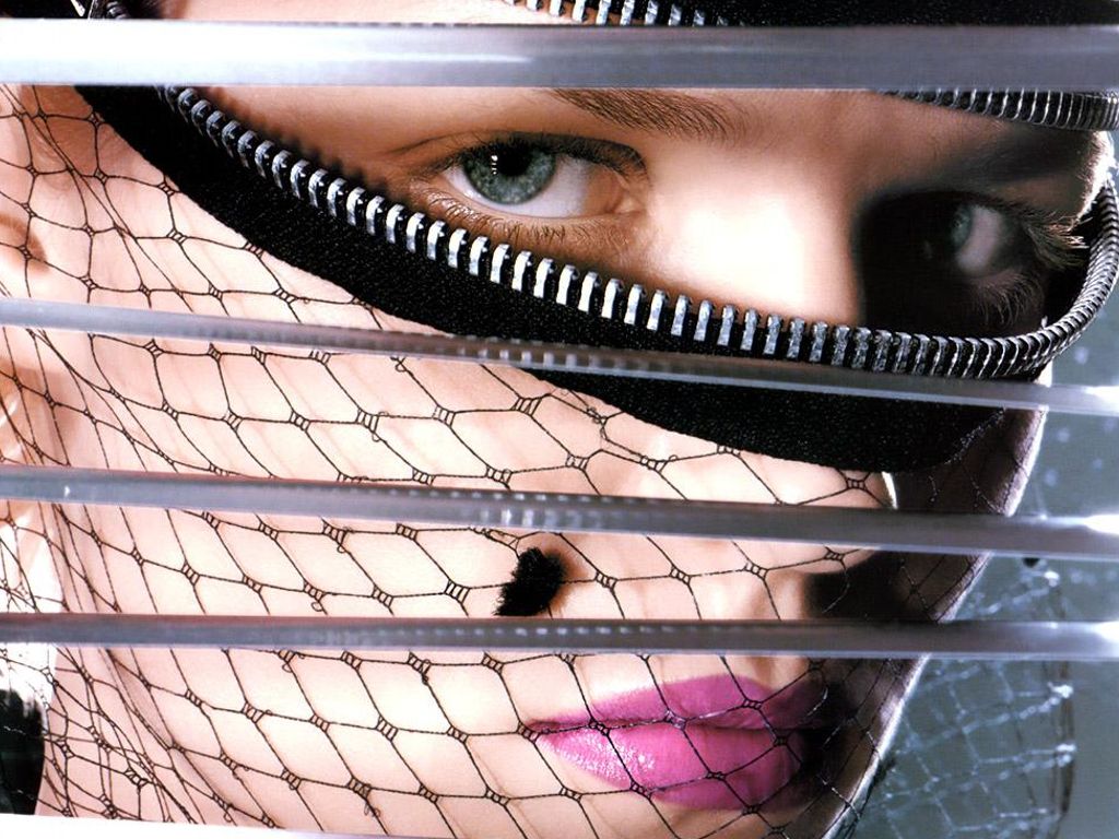 Eva Herzigova #75374