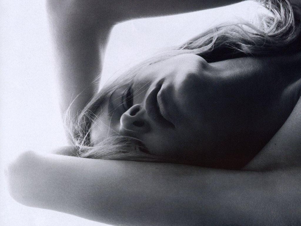 Eva Herzigova #75390