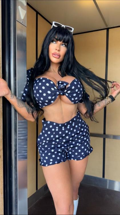 Lindi Nunziato photo 5444