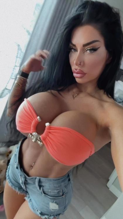 Lindi Nunziato photo 5448