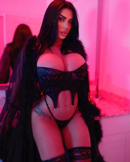 Lindi Nunziato photo 5452