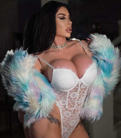 Lindi Nunziato photo 5470