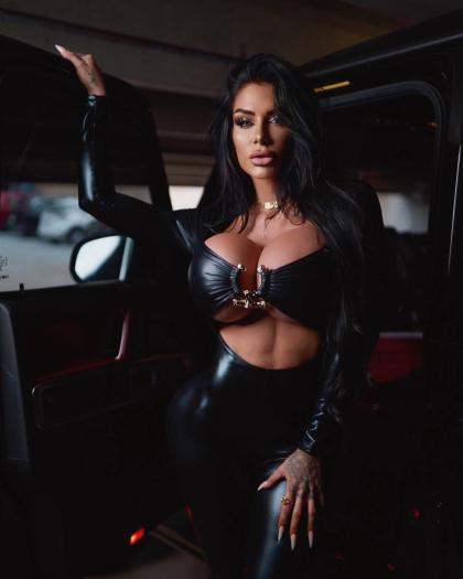 Lindi Nunziato photo 5489