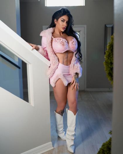 Lindi Nunziato photo 5494