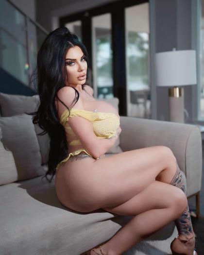 Lindi Nunziato photo 5510