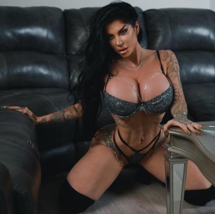 Lindi Nunziato photo 5522