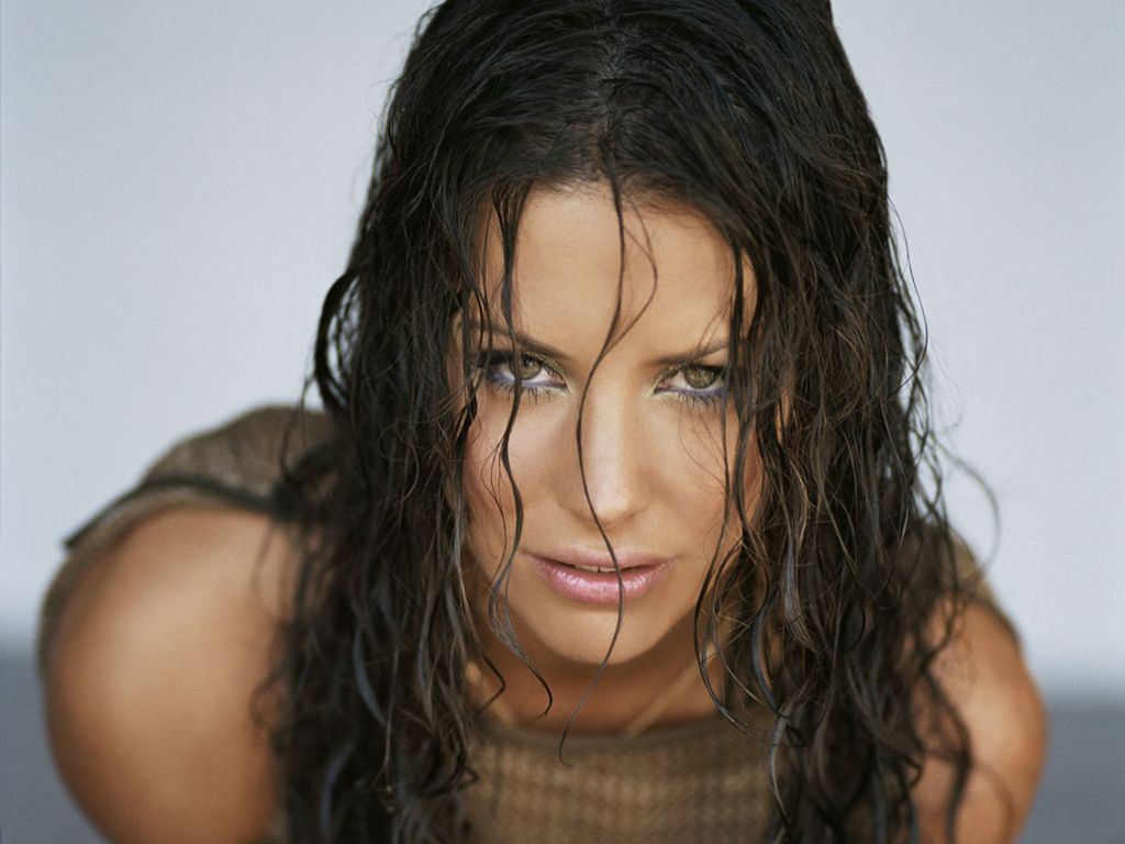 Evangeline Lilly #75776