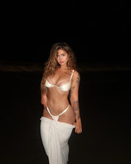 Evana Maria photo 5544