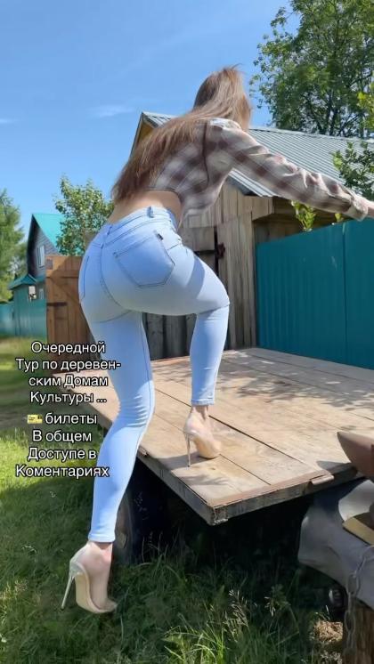 Yulia Fefilova photo 5686