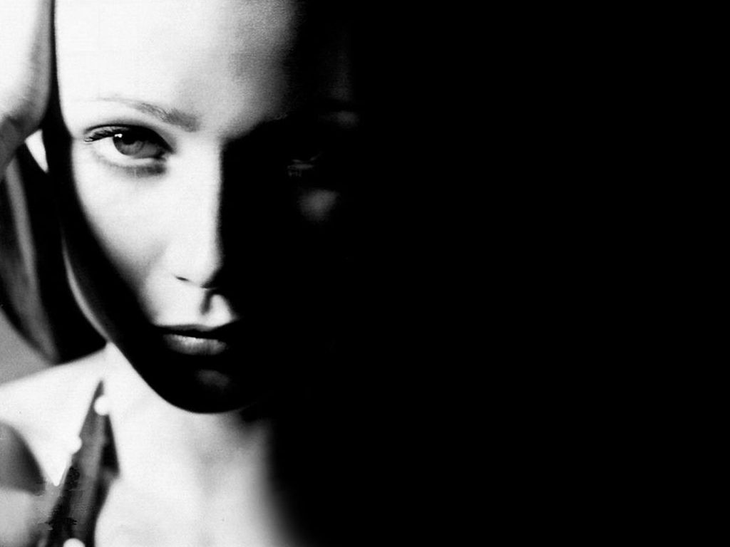 Gwyneth Paltrow #76146