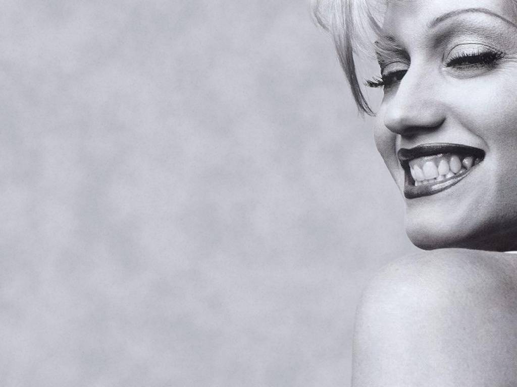 Gwen Stefani #76151