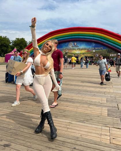 Chloe Tami photo 32774