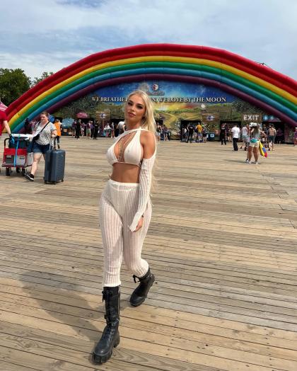 Chloe Tami photo 32776