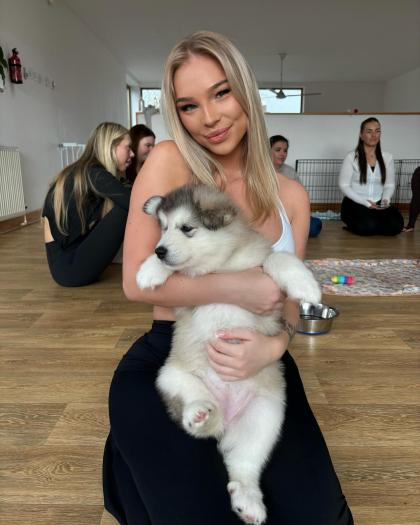 Chloe Tami photo 32812