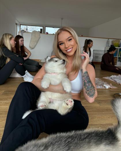 Chloe Tami photo 32817