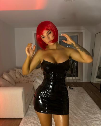 Chloe Tami photo 32960