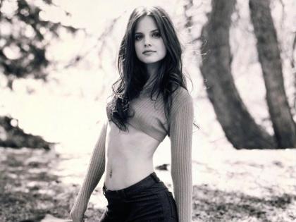 Mena Suvari photo 85216