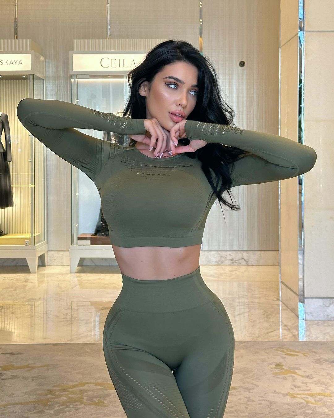 Melinda London #33078