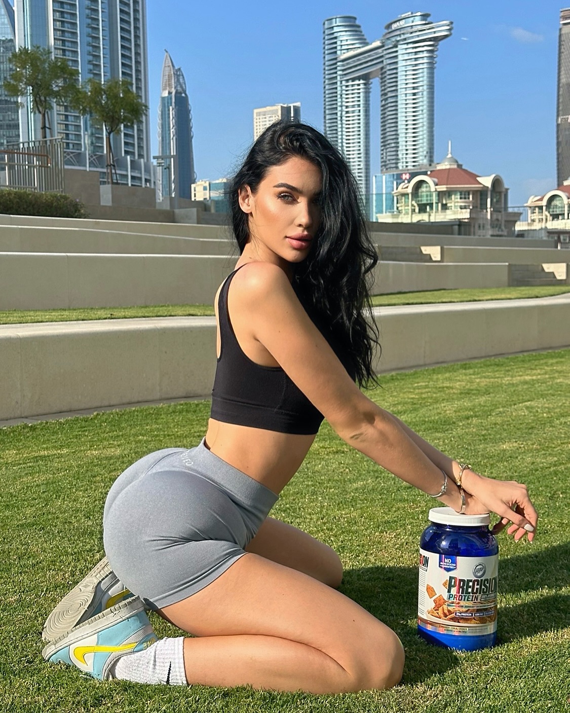 Melinda London #33081