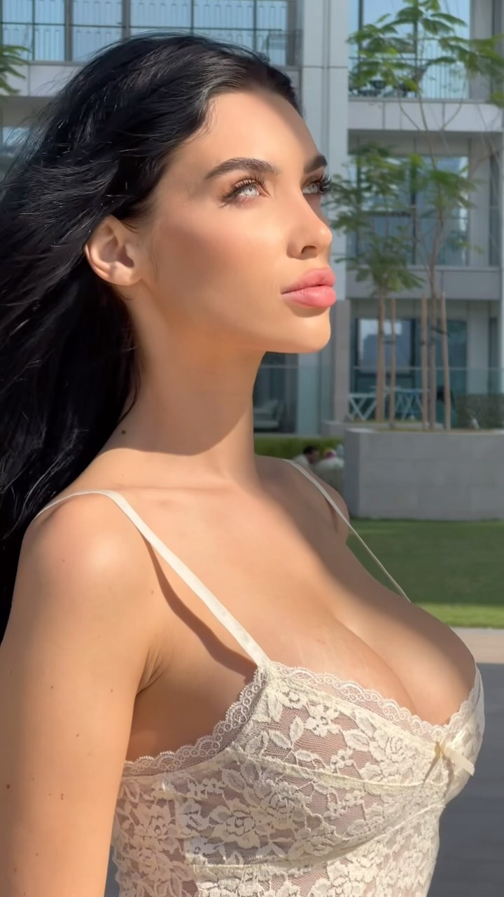 Melinda London #33082