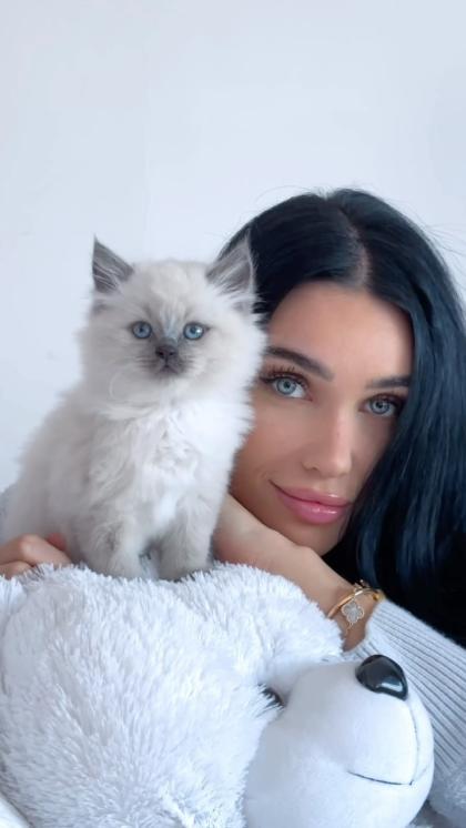 Melinda London photo 33065