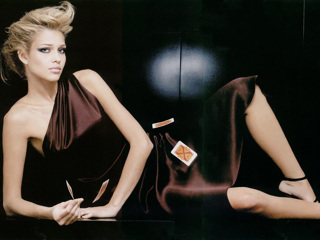 Ana Beatriz Barros #28570