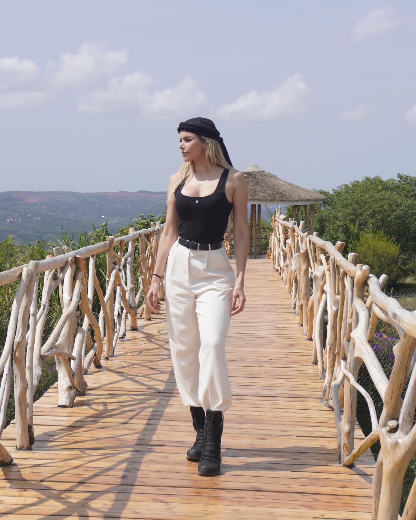 Marie Claire Harp #5849