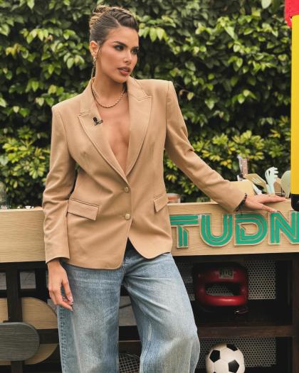 Marie Claire Harp photo 5757