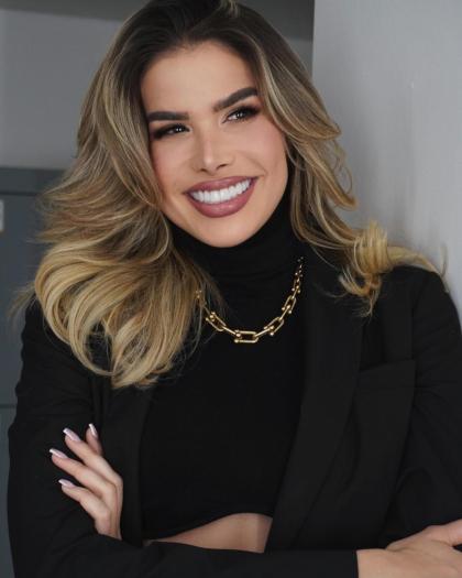 Marie Claire Harp photo 5766