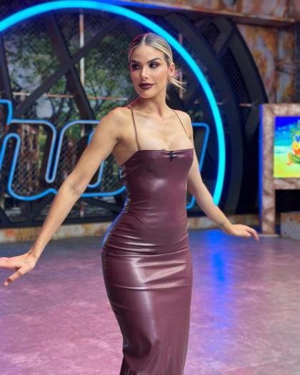 Marie Claire Harp photo 5836