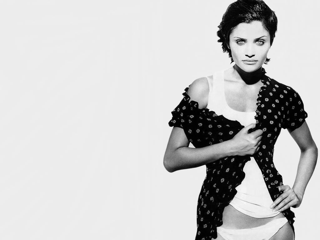 Helena Christensen #76779