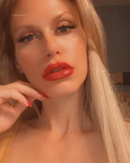 Casca Akashova photo 7607