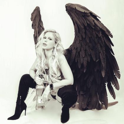 Casca Akashova photo 7649