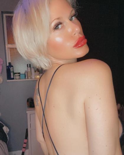 Casca Akashova photo 7694