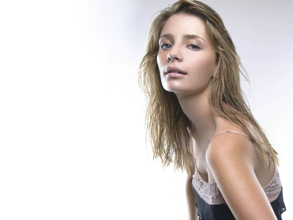 Mischa Barton #85689