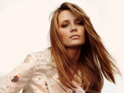 Mischa Barton photo 85708