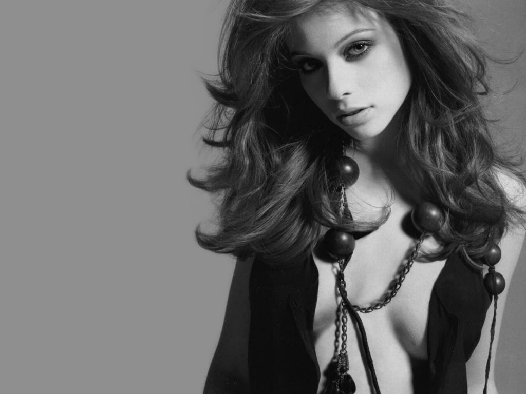 Michelle Trachtenberg #85809