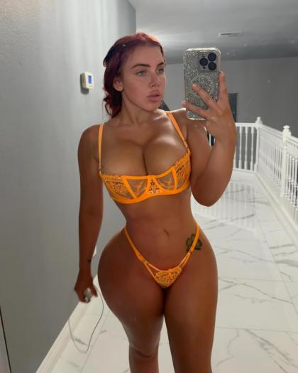 Amanda Nicole