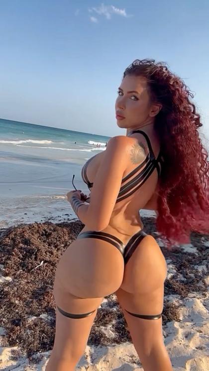 Amanda Nicole