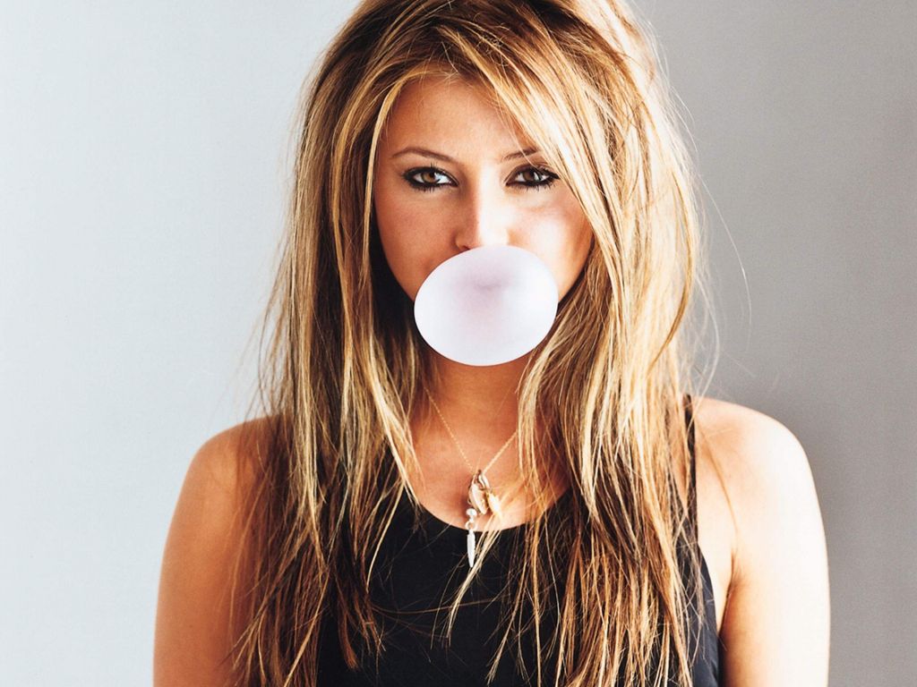 Holly Valance   #77364