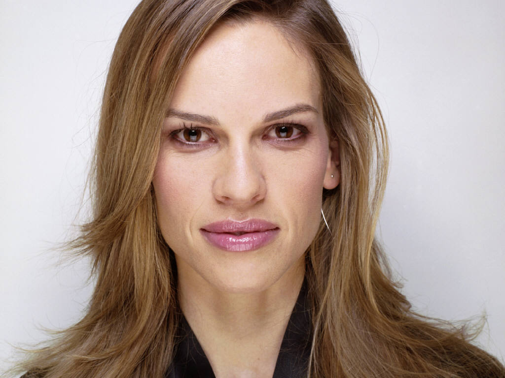 Hillary Swank   #77495