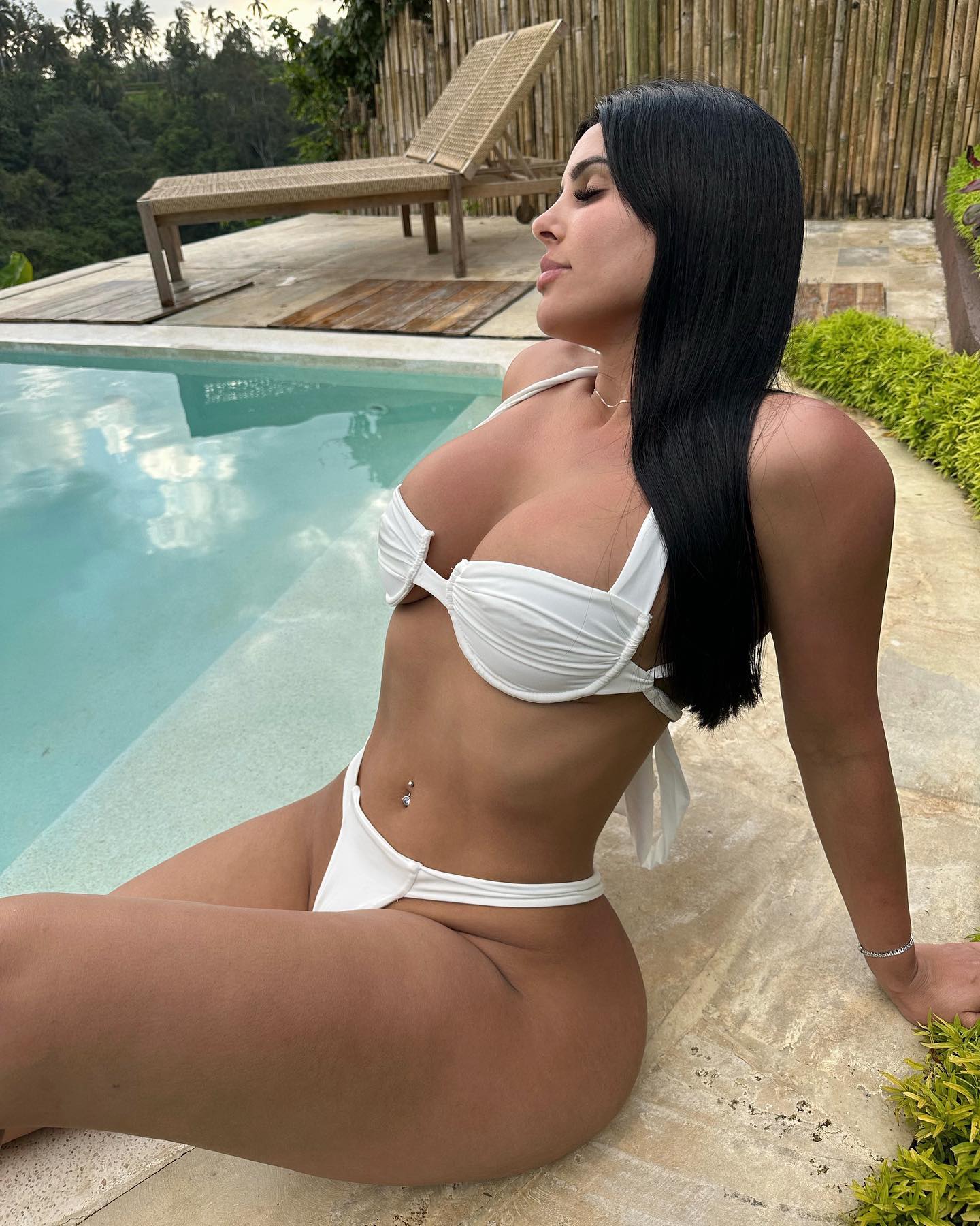 Lily Adrianne #33218