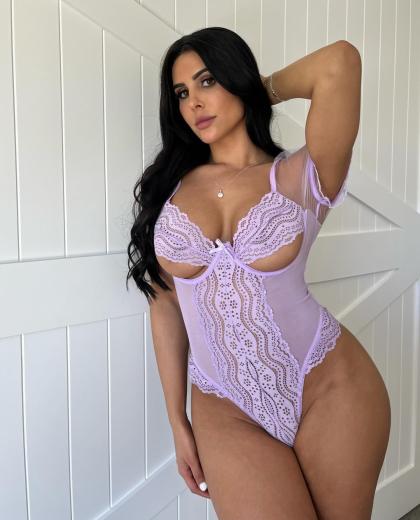 Lily Adrianne photo 33198