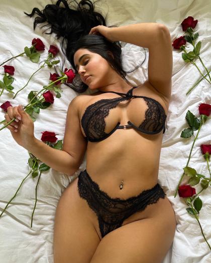 Lily Adrianne photo 33239