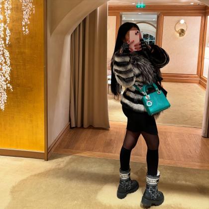 Lina London photo 77943