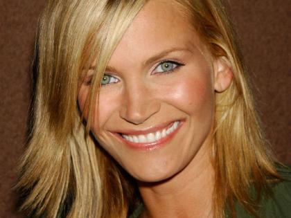 Natasha Henstridge photo 86658