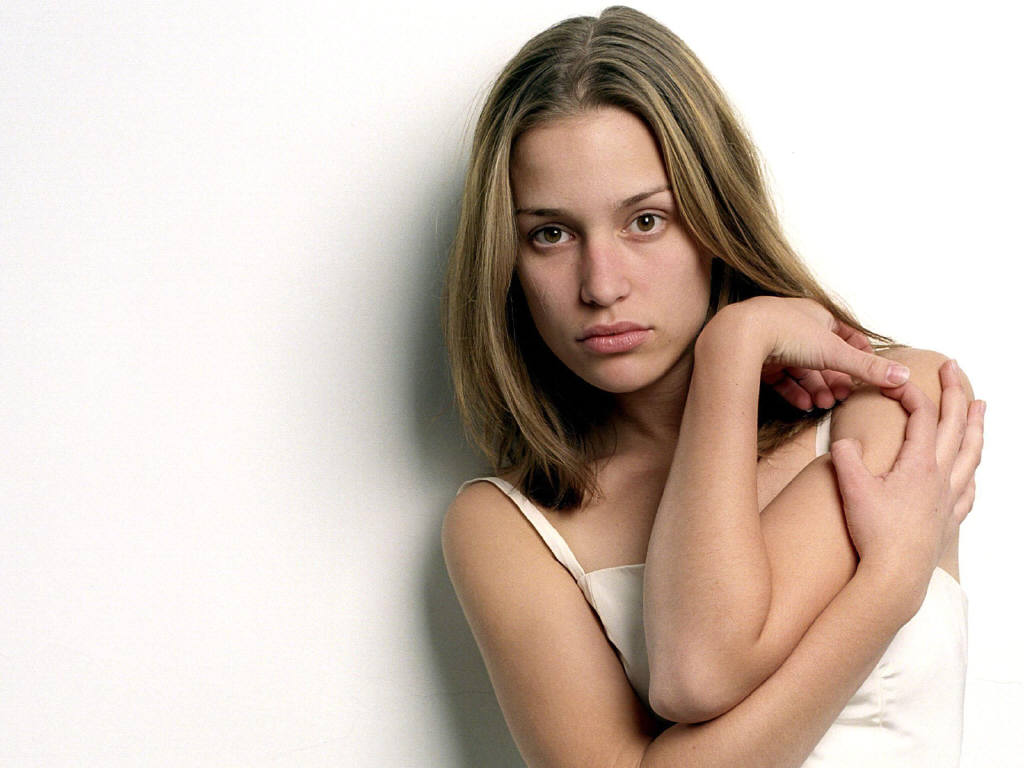 Piper Perabo #87693